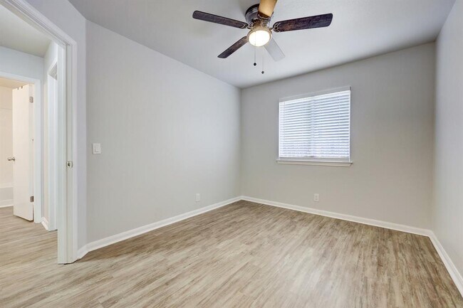 Building Photo - 21100 Derby Day Ave