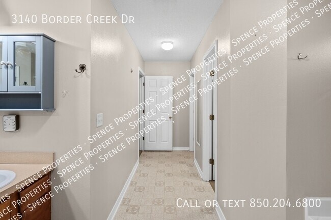 Building Photo - 3140 Border Creek Dr