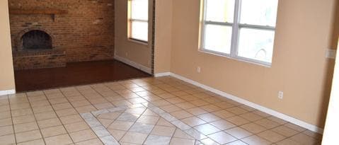 Building Photo - 2753 Foxdale Dr