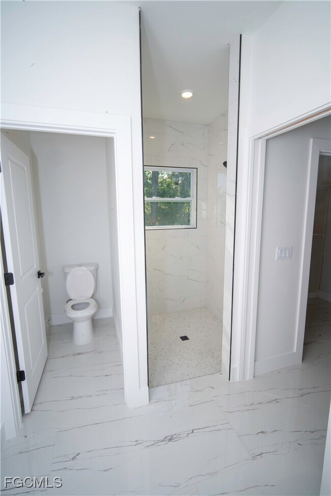 Building Photo - 18141 Wintergarden Ave