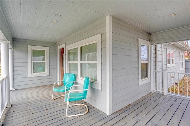 Building Photo - 805 W Owings St