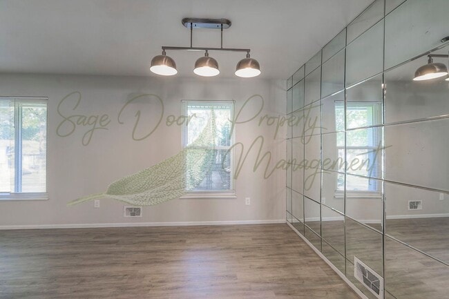 Building Photo - UNIQUE UPDATES!!!