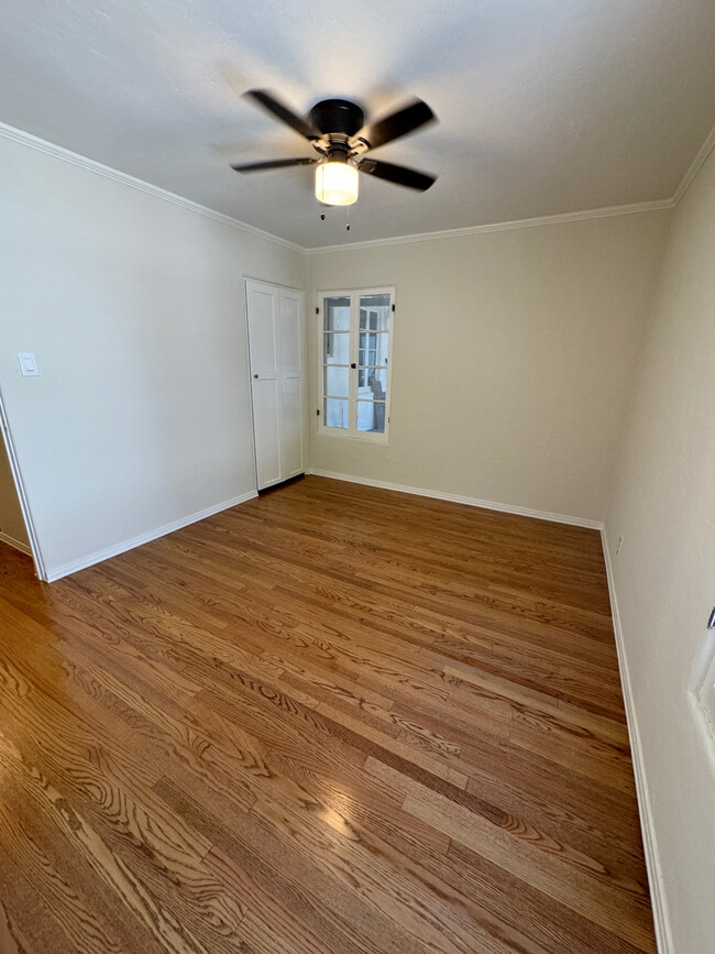 Bedroom 3 - 1033 E San Jose Ave