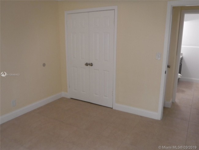 Building Photo - 2625 N Andrews Ave