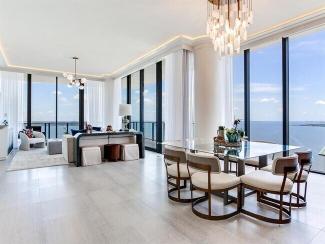 Building Photo - 3101 Bayshore Blvd