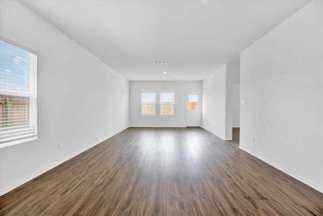 Building Photo - 1138 Cattail Ln
