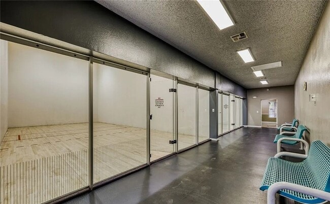 Building Photo - Spacious, Stylish Living in a Guard-Gated West Las Vegas Community in The Lakes with Resort-Style...