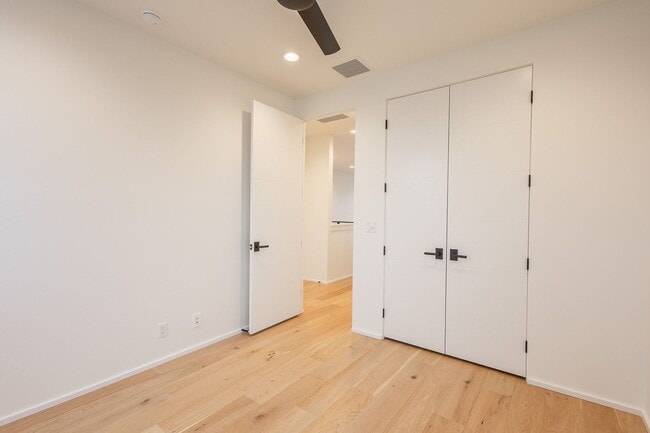 Building Photo - Brand New Townhouse in Luxury Neighborhood