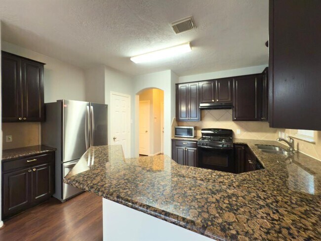 Building Photo - 5227 Brinkman Ct