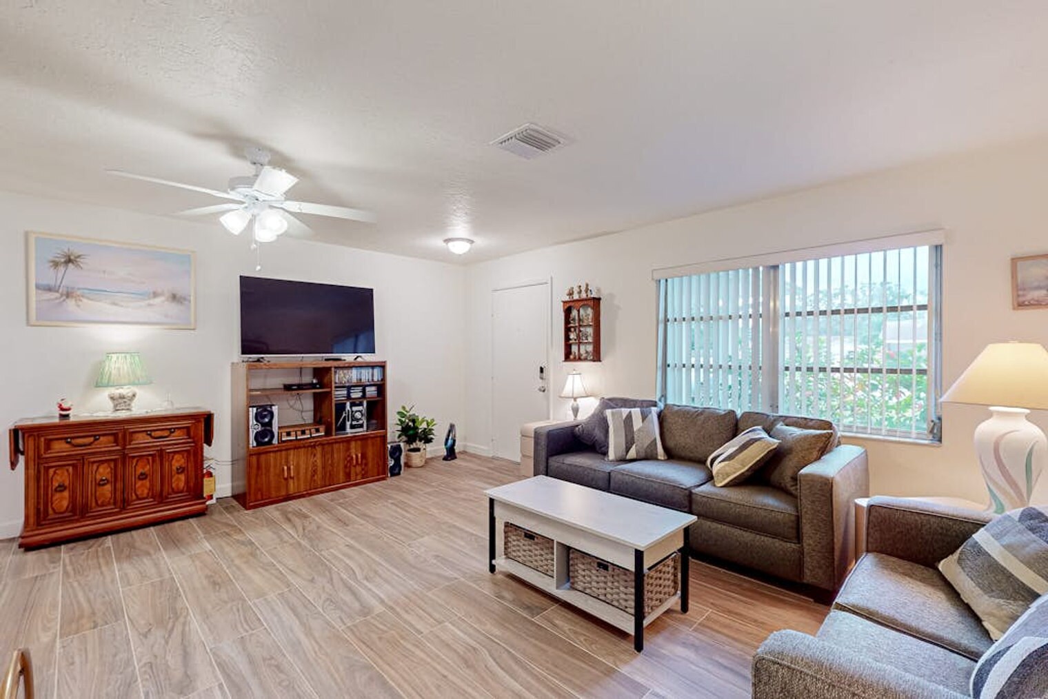 Building Photo - 5887 Whistlewood Cir