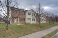 Building Photo - New Kent Townhomes