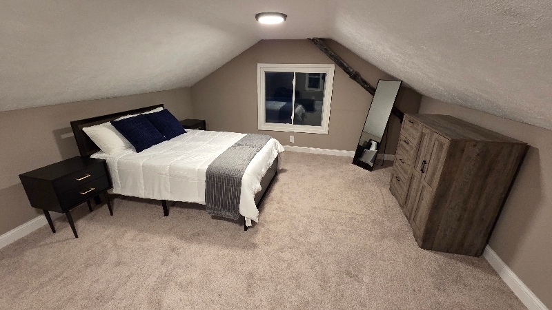 Building Photo - 7318-7320 Wakefield Ave