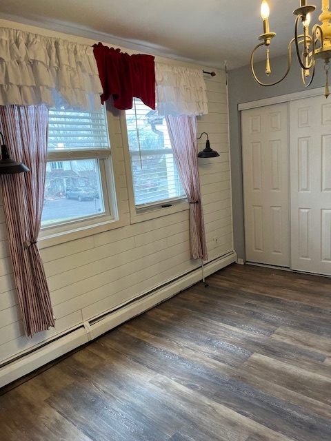 master bedroom - 303 Walnut Ridge Est