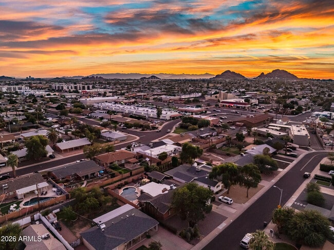 Building Photo - 7243 E Virginia Ave