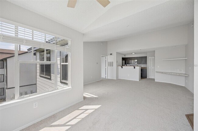 Building Photo - 2213 Grand Cayman Ct