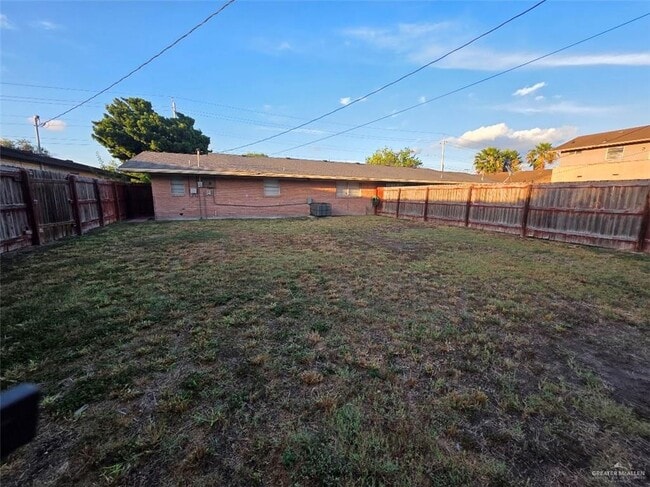 Building Photo - 1509 W Nolana Ave