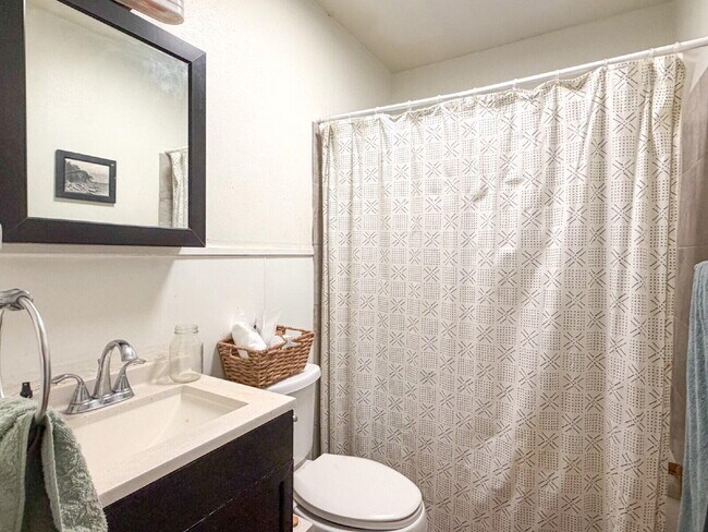 Building Photo - 2516 30th St