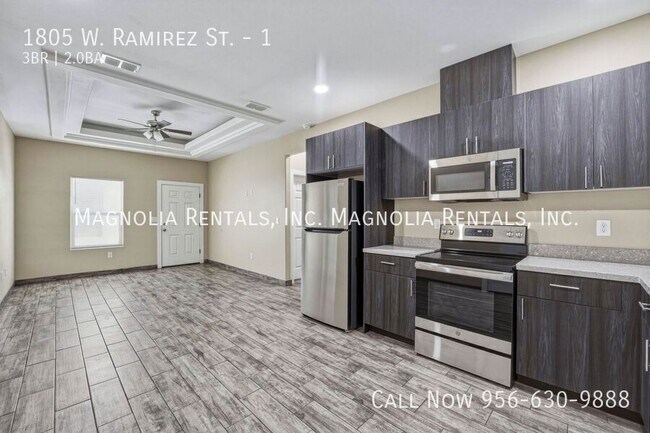 Building Photo - 1805 W Rafael Ramirez St