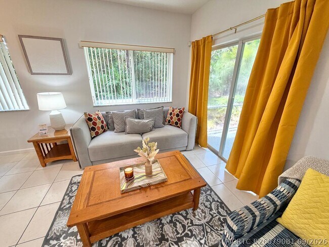 Building Photo - 8000 Carnoustie Pl