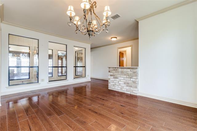 Building Photo - 10009 Chimney Hill Ln