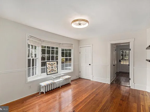 Building Photo - 1546 Dranesville Rd