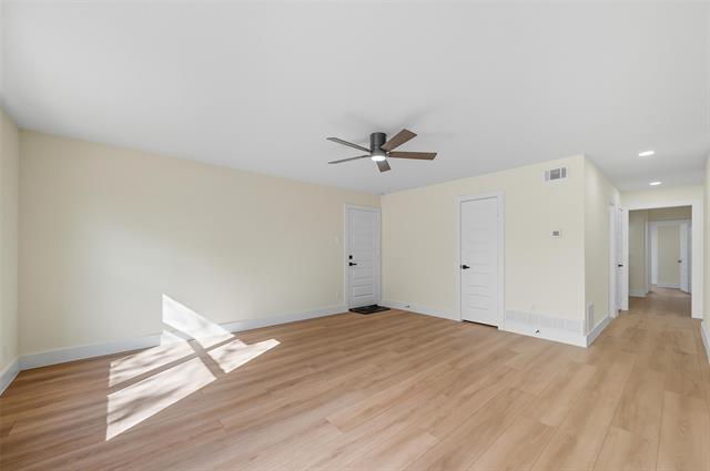 Building Photo - 2912 Charles Dr