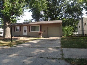 Building Photo - Great 3 bedroom with full basement!