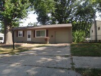 Building Photo - Great 3 bedroom with full basement!