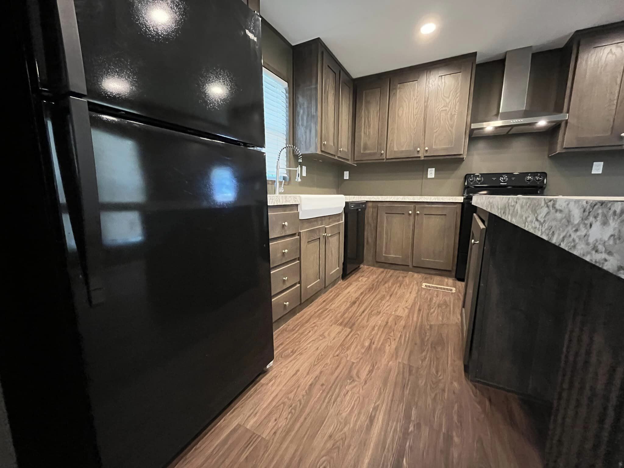 Building Photo - 119 Betty St