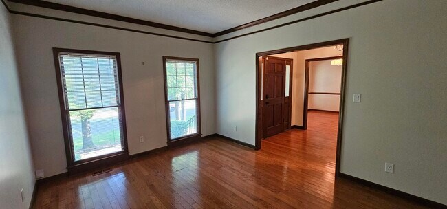 Building Photo - 812 Cape Cod Ct