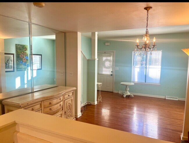 Building Photo - 51 S 17th St