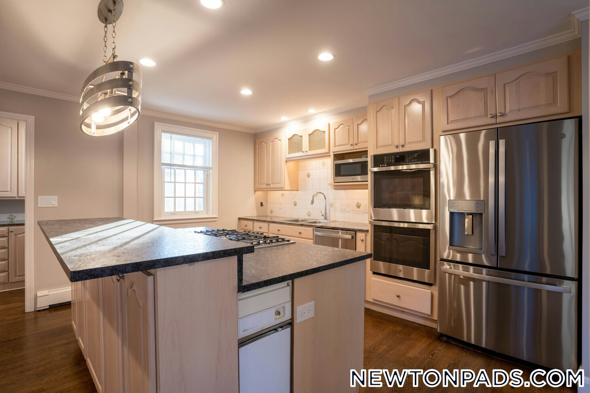 Building Photo - 40 Puddingstone Ln