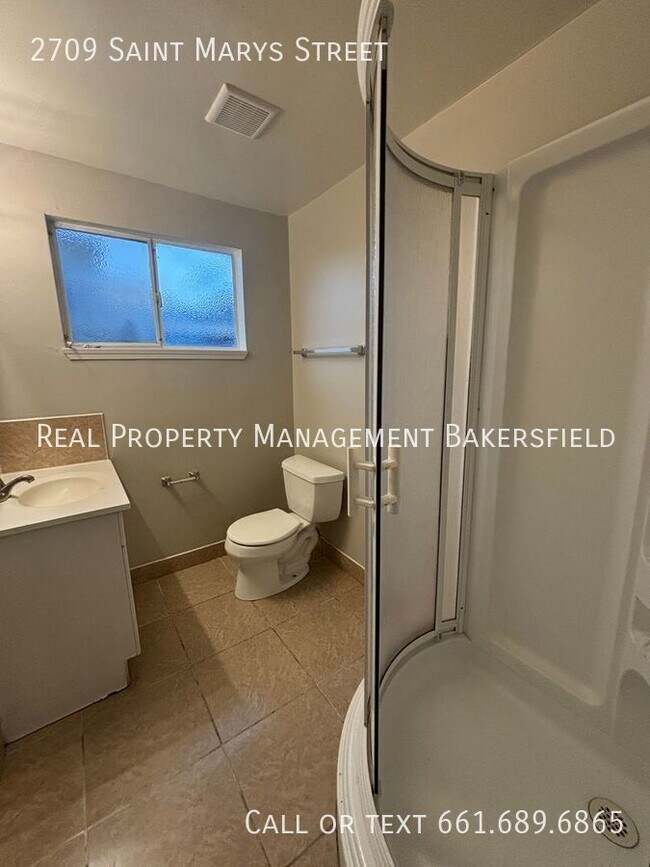 Building Photo - 2709 St Marys St