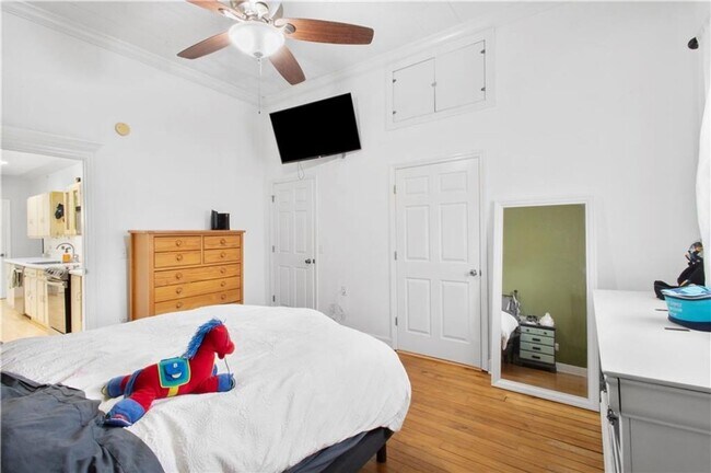 Building Photo - Cozy 4 Bed, 3 Bath Home Near Downtown Opelika!