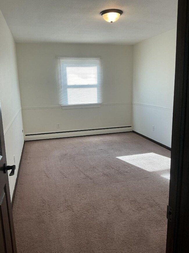 Building Photo - 2447 County B Rd W