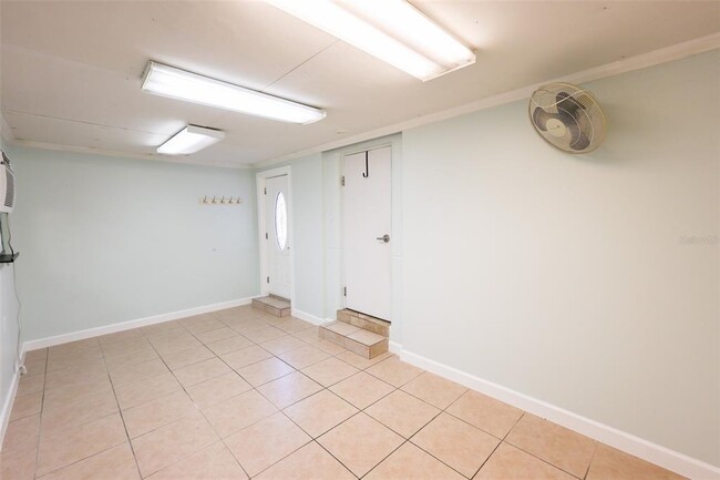 Building Photo - 3104 W North A St