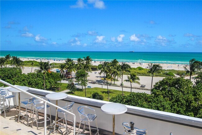 Building Photo - 1036 Ocean Dr