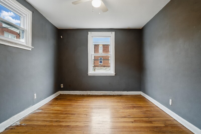 Building Photo - 1452 Hellerman St