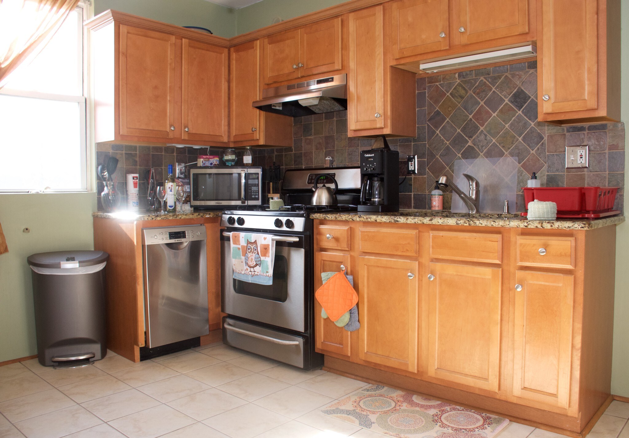 Kitchen - 125 Pleasant St