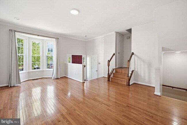 Building Photo - 7676 Helmsdale Pl