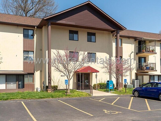 Primary Photo - 4117 Karl Rd