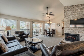 Building Photo - 9707 E Mountain View Rd