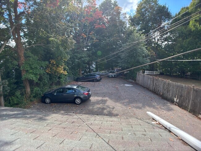 Building Photo - 1078 South St