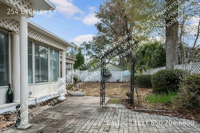 Building Photo - 254 Berkley Ct