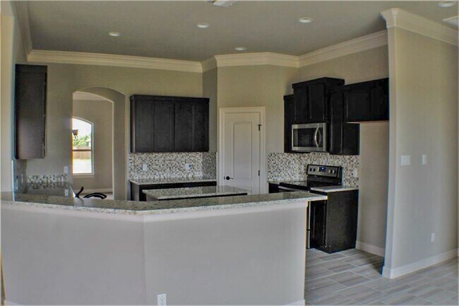 Building Photo - 336 Jake Dr