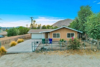 Building Photo - 11074 Knobb Ave