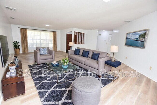 Building Photo - 4653 San Paulo Ct