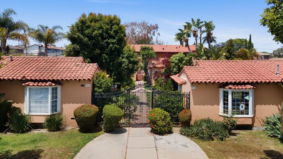 Building Photo - 801 St Louis Ave