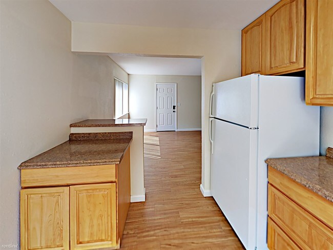 Building Photo - 2 br, 1 bath  - 1455 Kerley Dr Apt 1 Apt 1