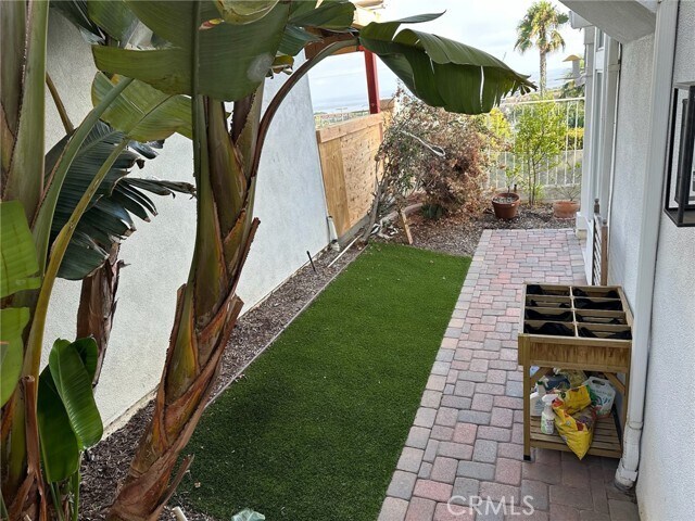 Building Photo - 24846 Sunstar Ln